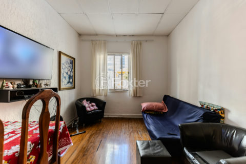 Image 7 - 832786