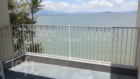 Image 57 - 833389