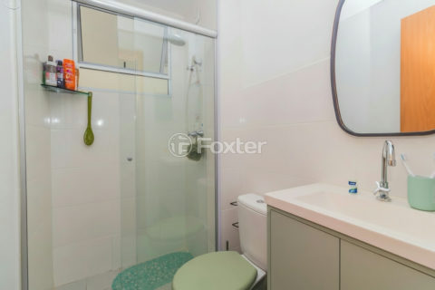 Image 12 - 833905