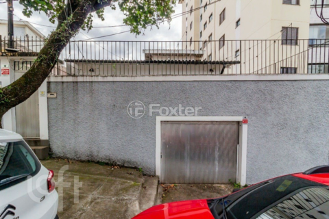 Image 32 - 834016