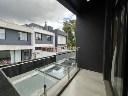 Image 30 - 834305