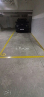 Image 30 - 834742