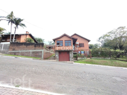 Image 39 - 834885