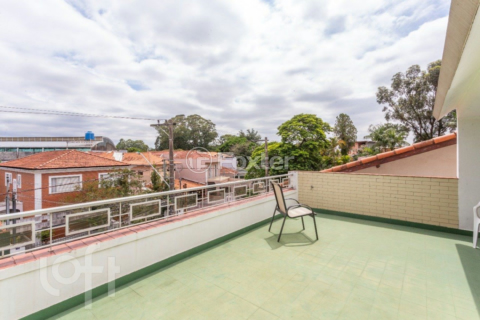 Image 35 - 836384