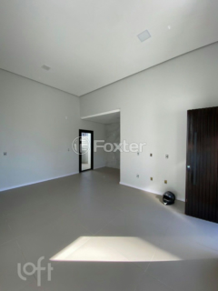 Image 35 - 836773