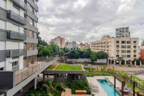 Image 20 - 836834