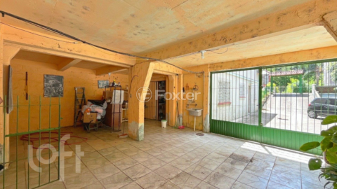 Image 37 - 839900