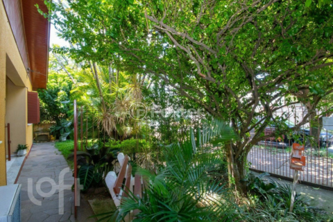 Image 31 - 840760
