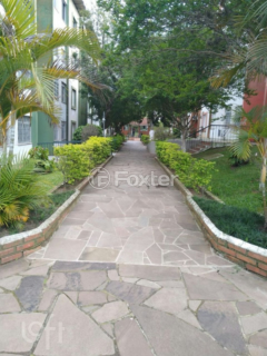 Image 17 - 841314