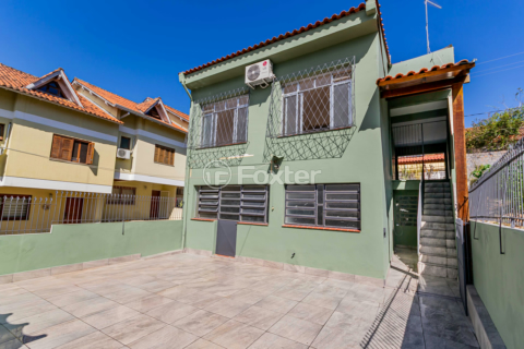 Image 35 - 842024