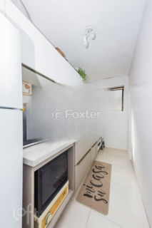 Image 32 - 842226