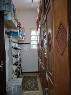 Image 36 - 842287