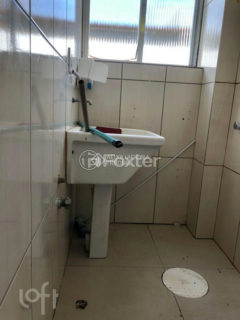Image 2 - 842607
