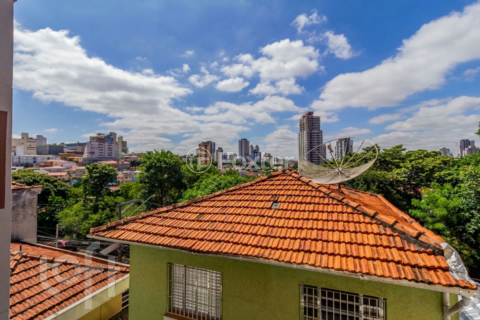 Image 35 - 843822