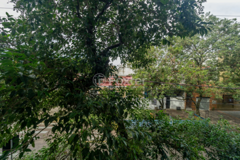 Image 22 - 843947