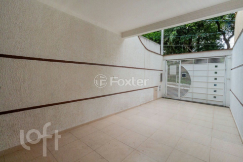 Image 32 - 843986