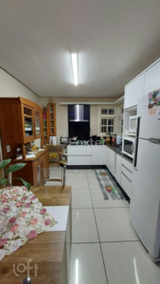 Image 1 - 844004
