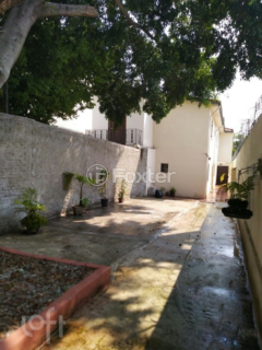 Image 28 - 844703