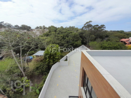 Image 45 - 844951