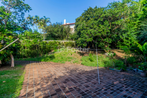 Image 31 - 845413