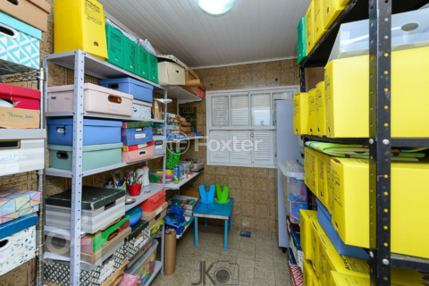Image 23 - 845519