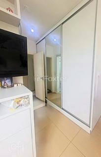 Image 20 - 846612