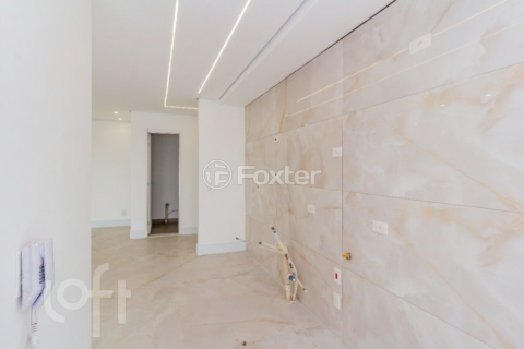 Image 33 - 847054