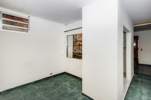 Image 21 - 847659