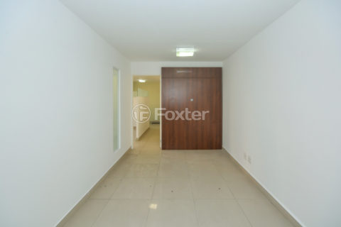 Image 6 - 847774