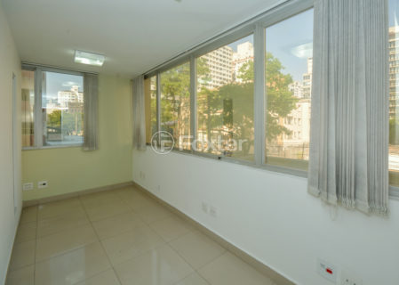 Image 7 - 847774