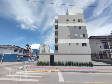 Image 21 - 847857