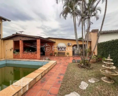 Image 28 - 849859