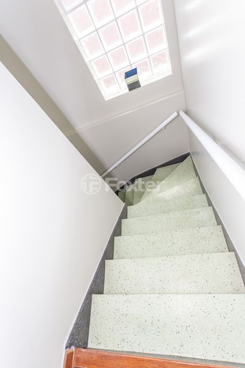 Image 69 - 850062
