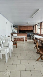 Image 33 - 850094