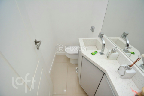 Image 6 - 851005