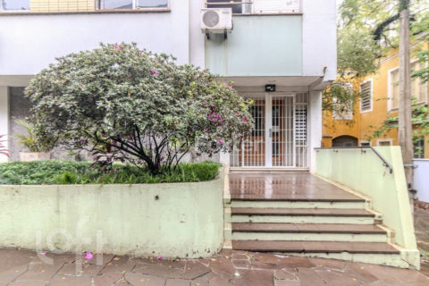 Image 30 - 851046