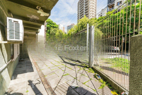 Image 55 - 851300