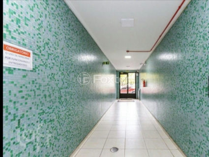 Image 34 - 852095