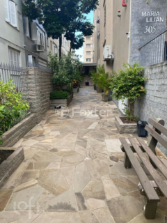 Image 24 - 852248