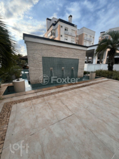 Image 32 - 852253