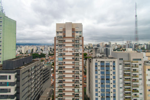 Image 1 - 852612