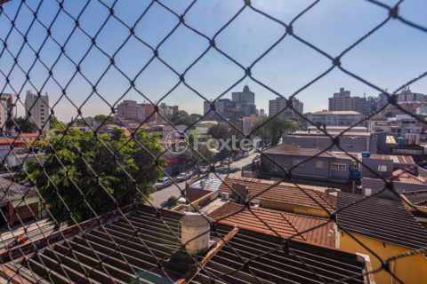 Image 3 - 852636