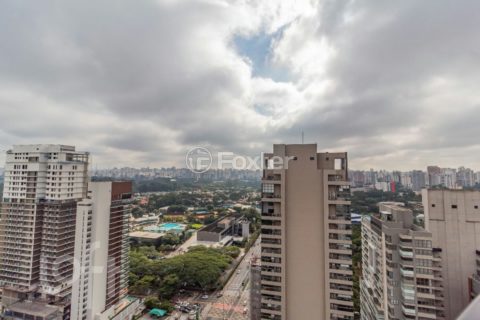 Image 53 - 852658