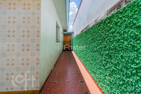 Image 21 - 852697
