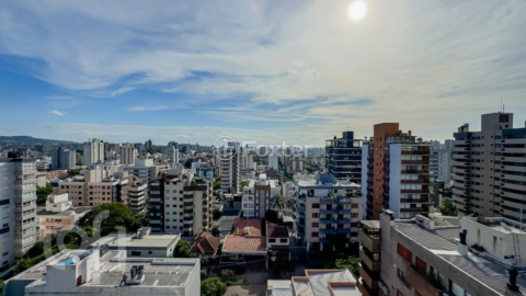 Image 24 - 852860