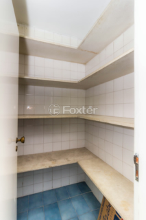 Image 38 - 852897