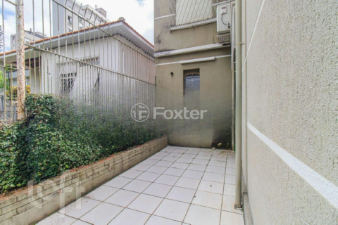 Image 37 - 853244