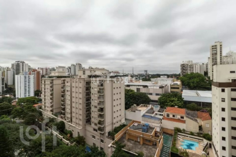 Image 24 - 853436
