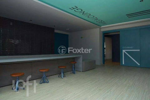 Image 21 - 853962