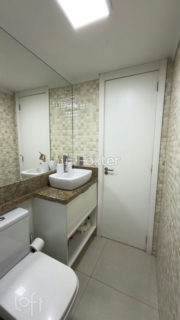 Image 9 - 855013